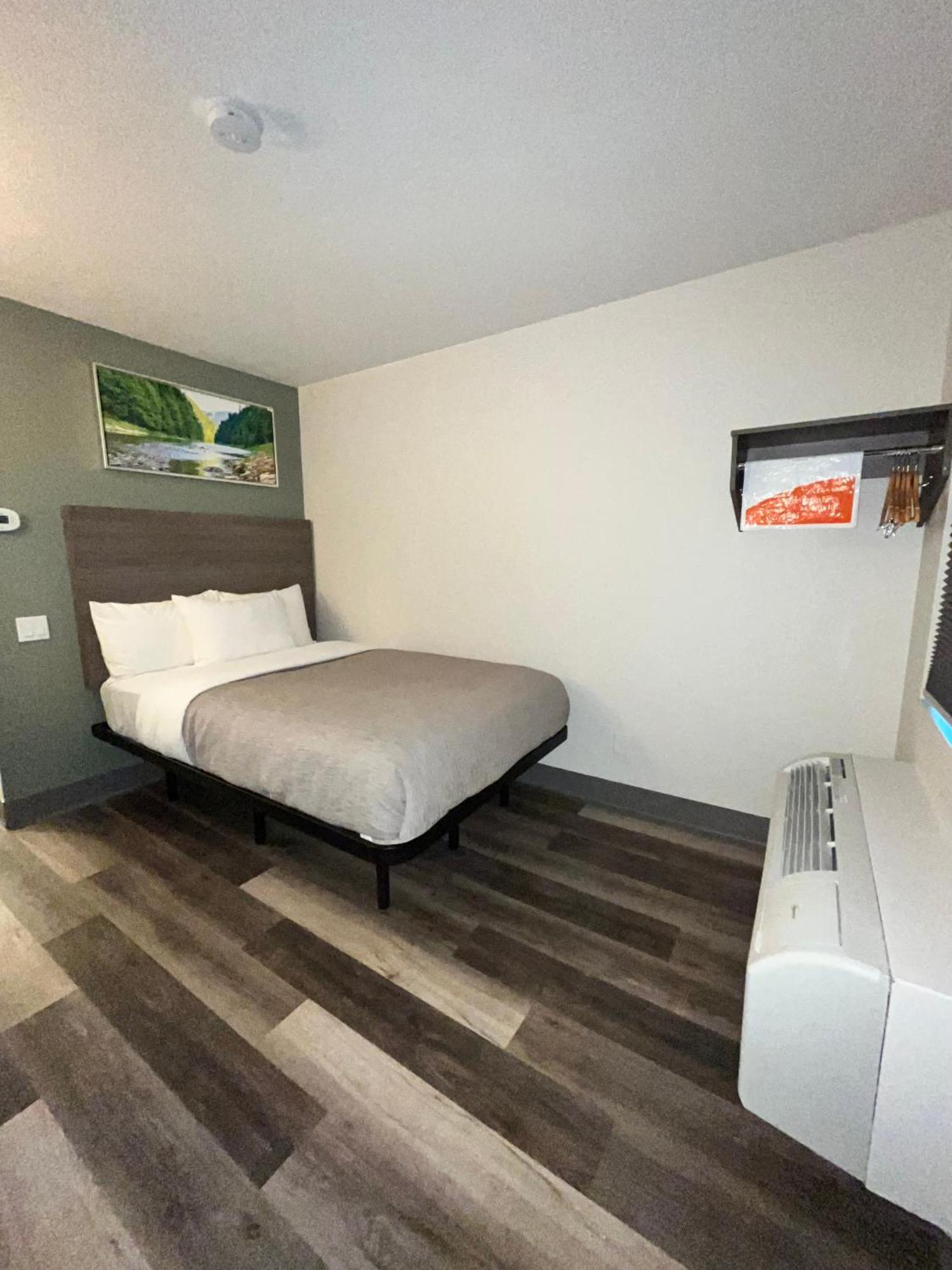 Quality Inn Elk Grove-Sacramento Bagian luar foto