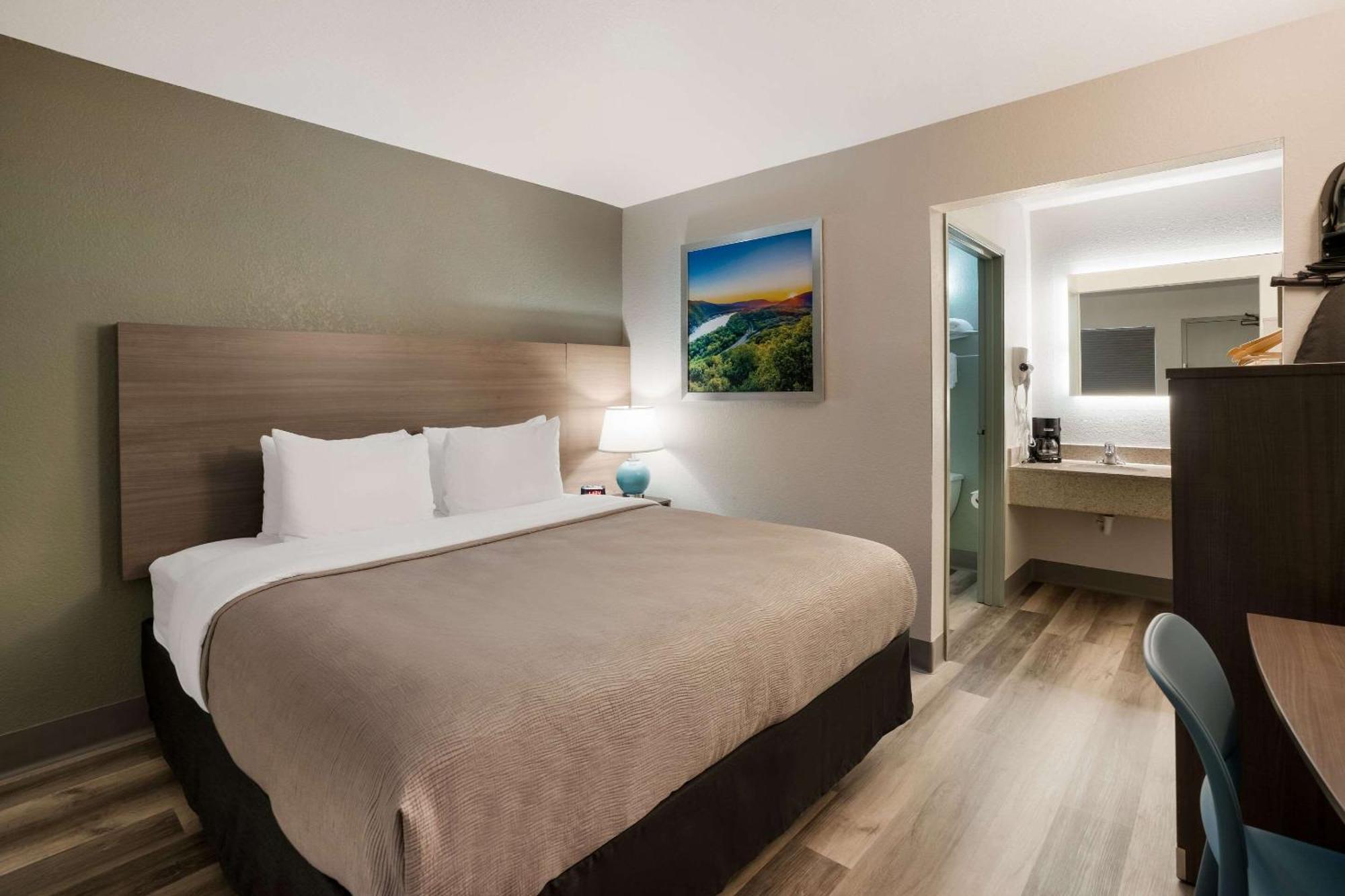 Quality Inn Elk Grove-Sacramento Bagian luar foto