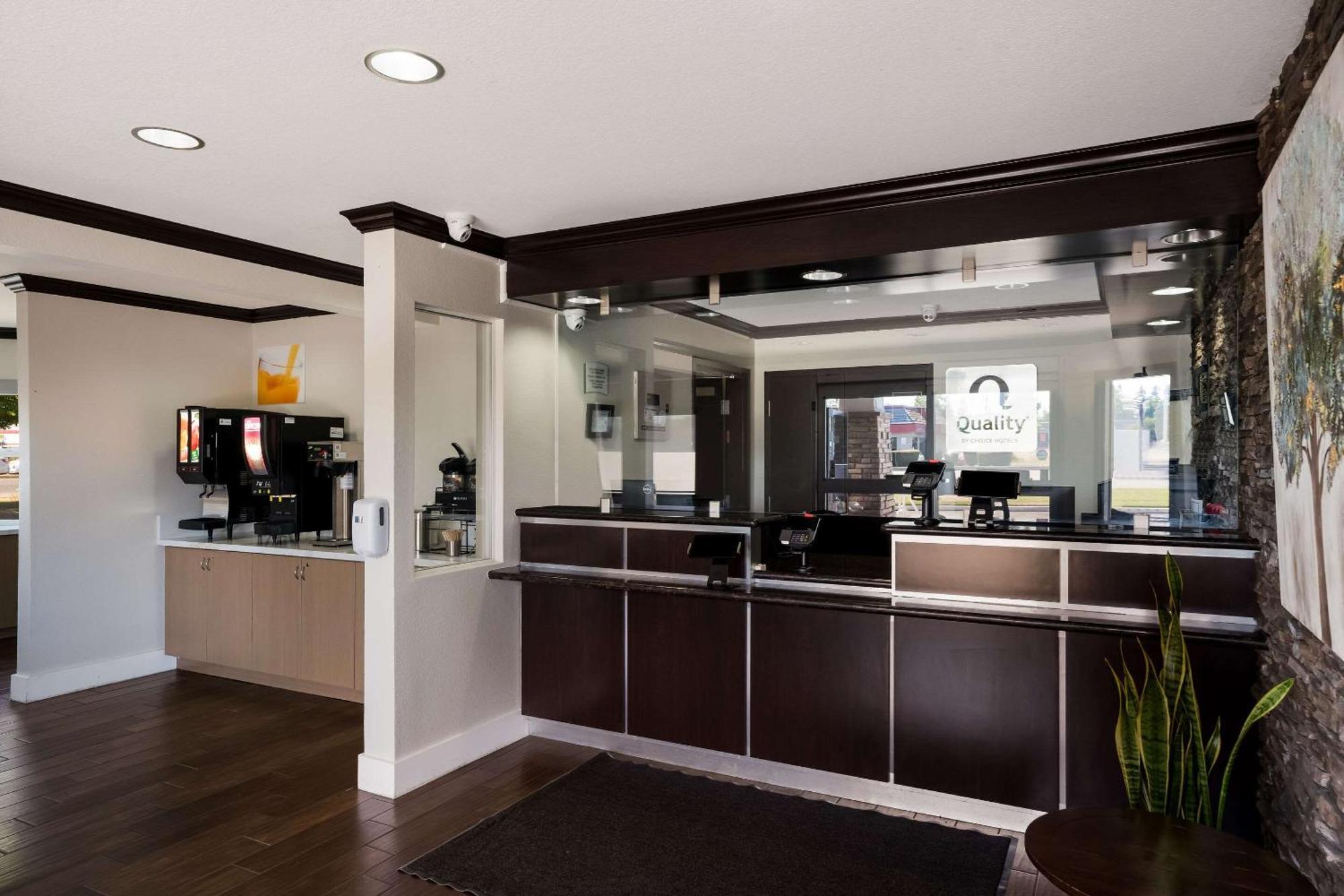 Quality Inn Elk Grove-Sacramento Bagian luar foto